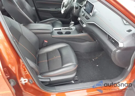 2019 Nissan Altima 2.5 Sr z USA, uszkodzony, nr VIN 1N4BL4CVXKC215679